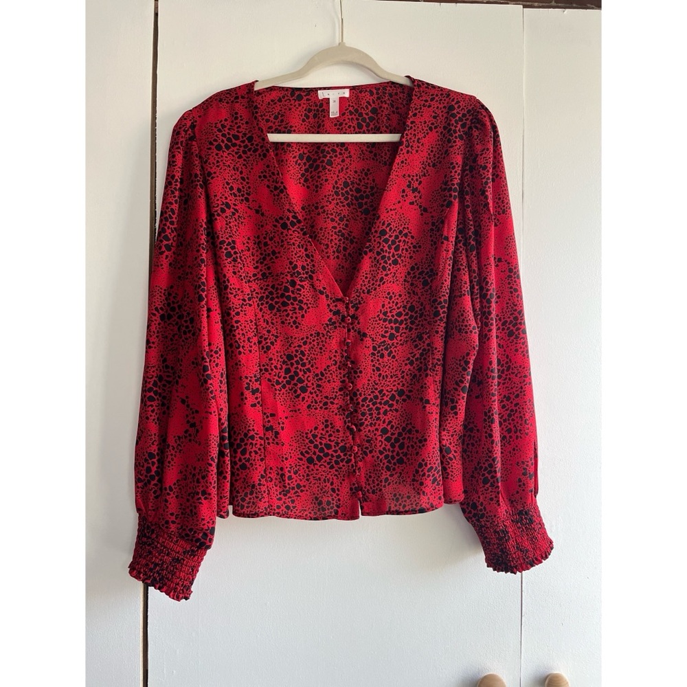 Leith Nordstrom Red and Black 3x Button Front Top